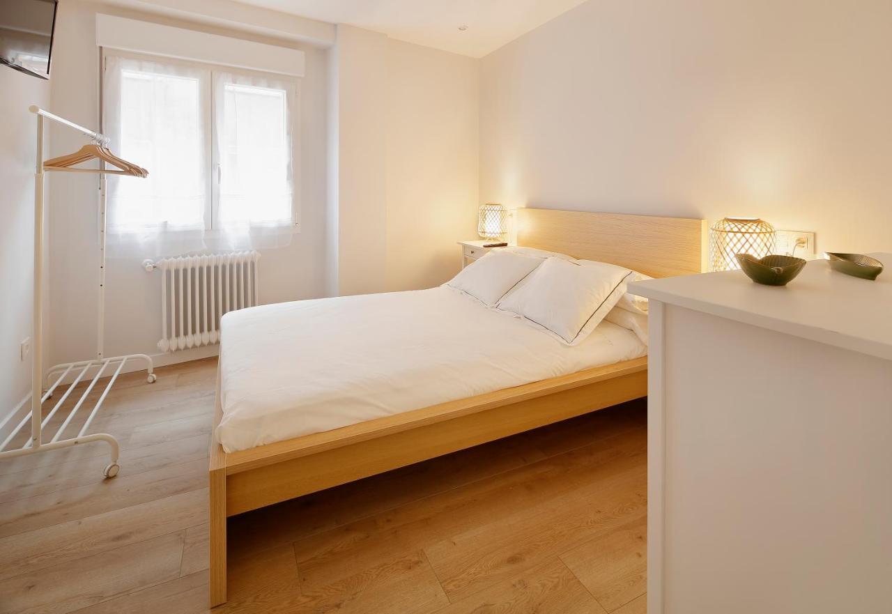 Apartamento Centro-El Carmen Gijón Esterno foto
